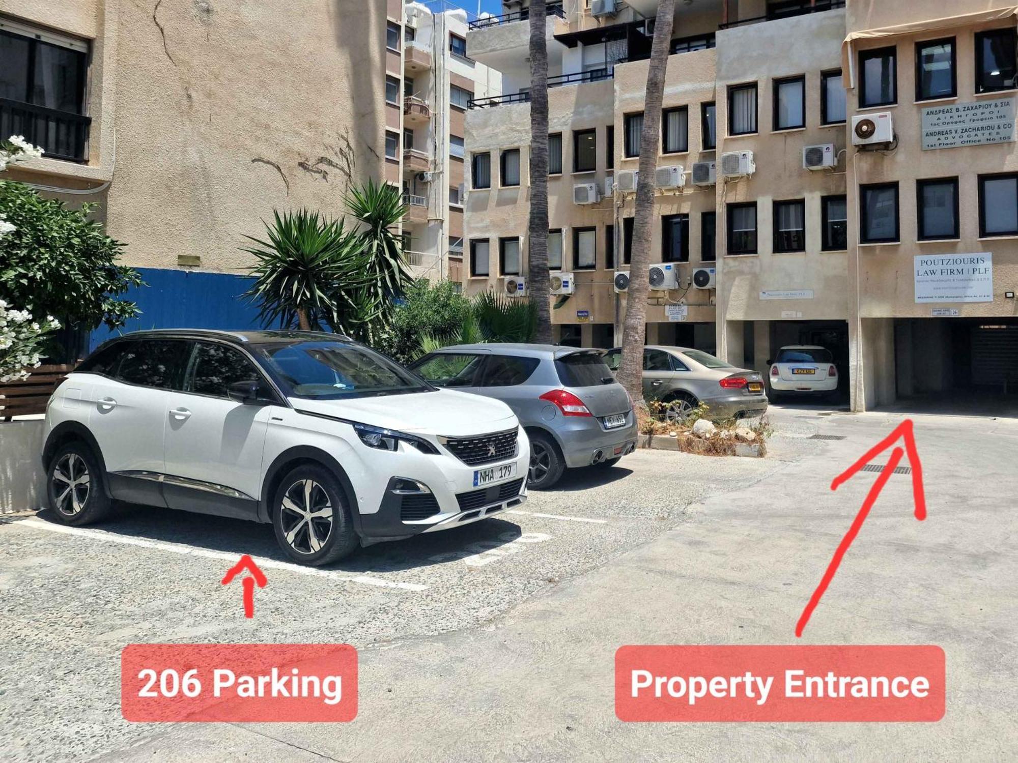 Lazaros Centre Apartment Larnaca Eksteriør billede